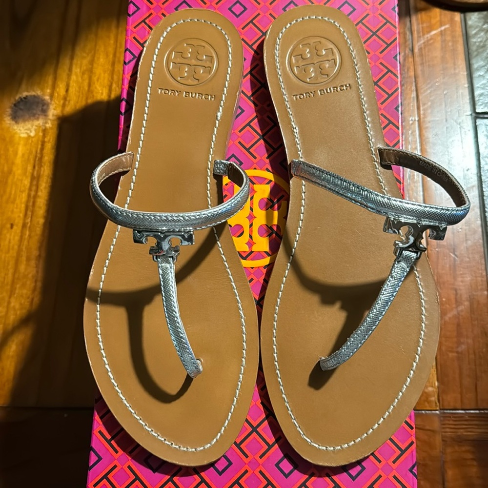 Tory Burch T-Strap Sandals size 8.5